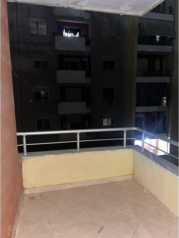 Apartament 2+1 per shitje te Vila L