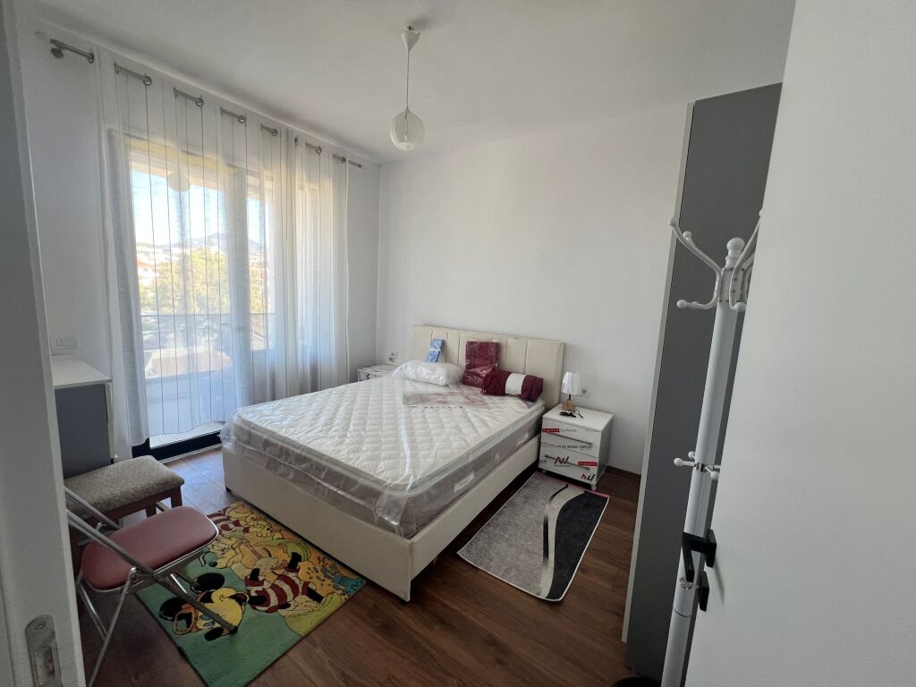 Apartament 1+1+ballkon me qera 40.000All