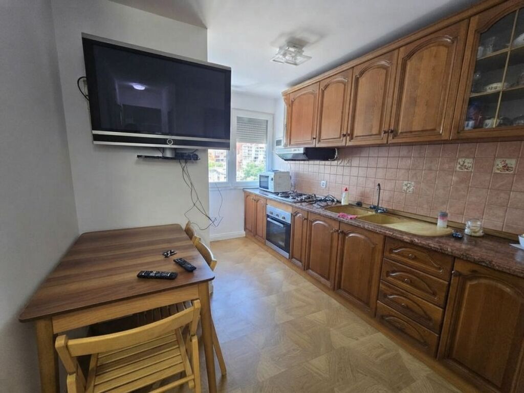 Shitet , Apartament 2+1 , Selite , Tirane