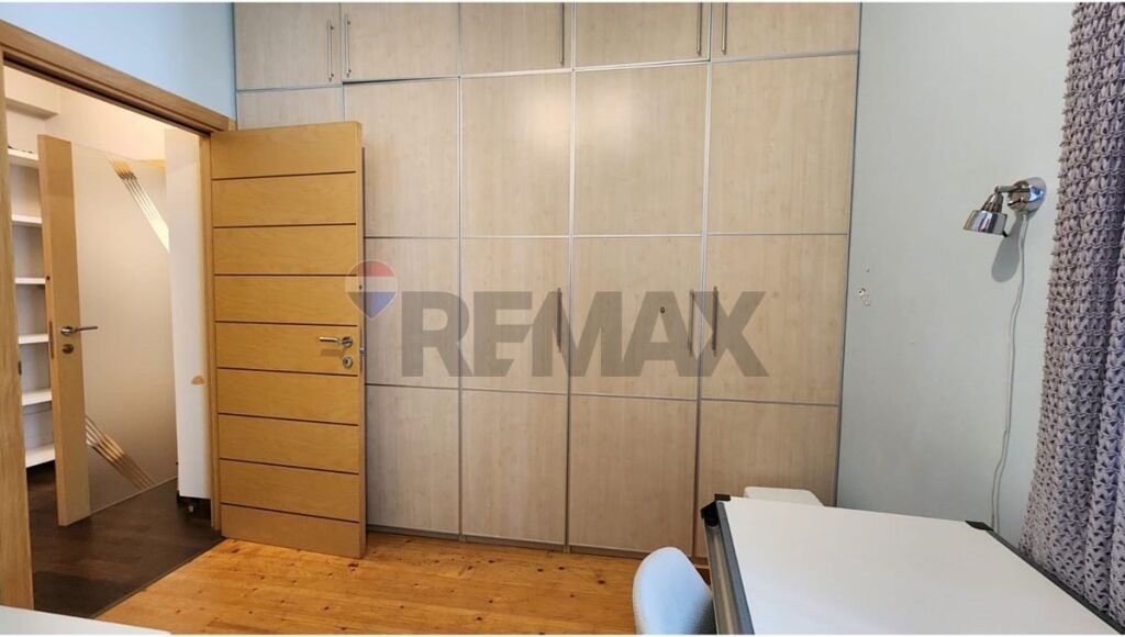 Apartment 2+1+2+Garage for rent Air Albania