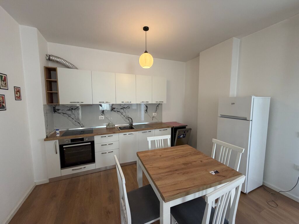 📢 Appartamento 2+1 +2 in affitto 📍 Don Bosko, presso Trio Tower   💶 Prezzo: 80.000 leke al mese    