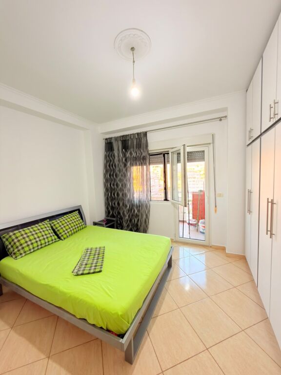JEPET ME QERA APARTAMENT 2+1 MUZEU I DESHMOREVE, DURRES