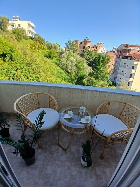 SHITET APARTAMENT 1+1 SHKEMBI I KAVAJES, GOLEM
