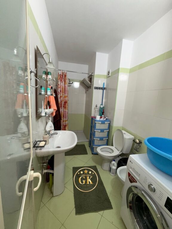 SHITET APARTAMENT 1+1 SHKEMBI KAVAJES