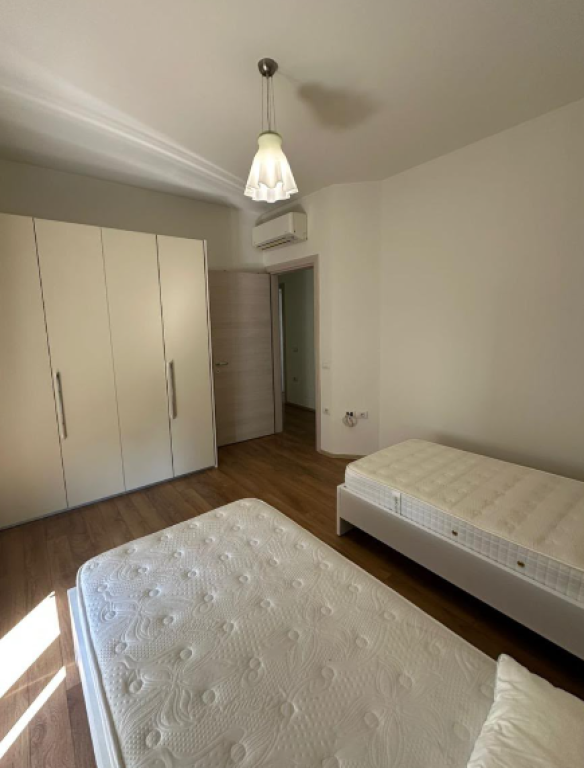 SHITET VILË 254m2 , WHITE HOUSE RESIDENCE – TEG