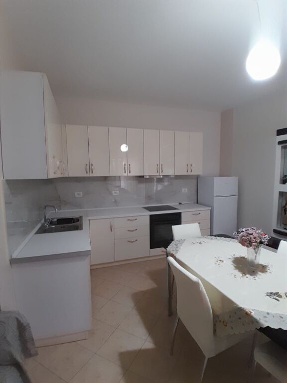 Appartamento 1+1 in affitto ad Astir
