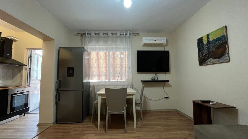 **APARTMENT 2\+1 – DURRËSIT STREET**