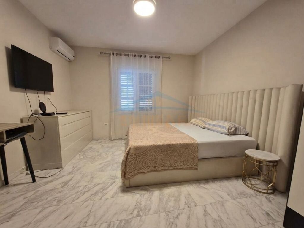 Affitto, Appartamento 2+1+Posto Auto, Via Dritan Hoxha, Tirana