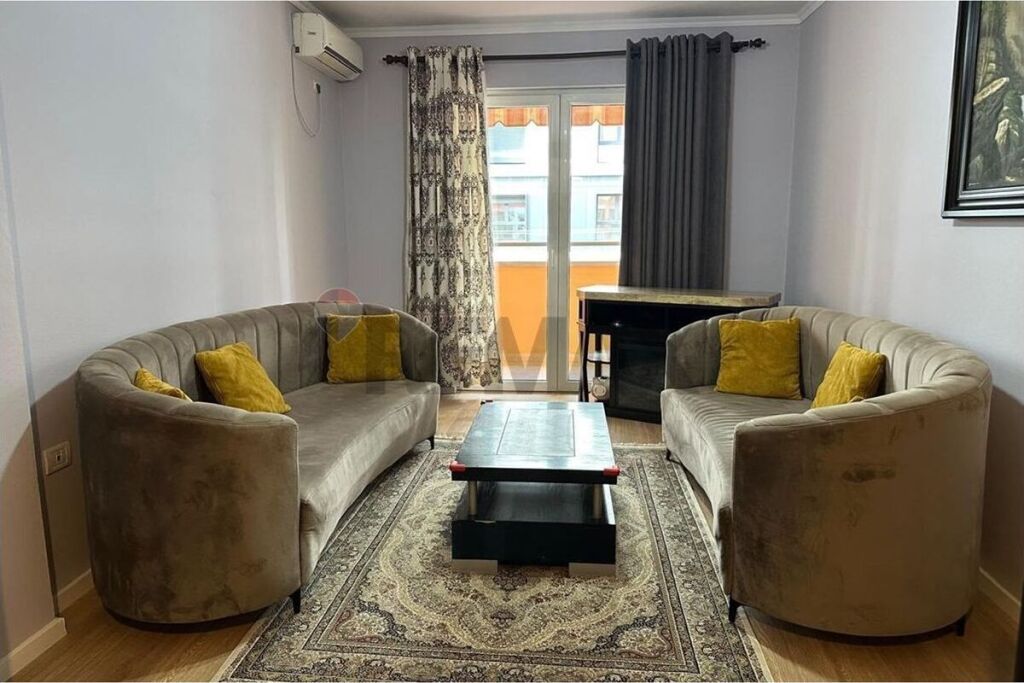 🏡Apartament- Per Qira - Rruga Jordan Misja, Tirane