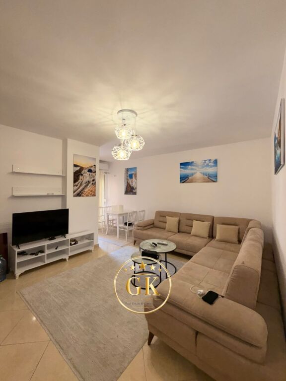 SHITET APARTAMENT 1+1 SHKEMBI KAVAJES