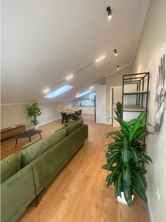 KODRA E PRIFTIT, JAPIM APARTAMENT 3+1+2+PARKIM PER QIRA