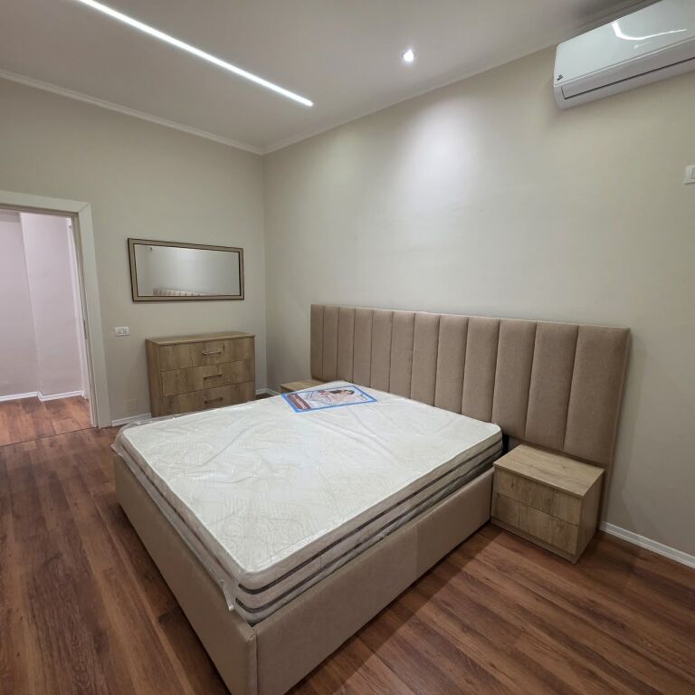 VENDESI APPARTAMENTO 1+1 NELLA ZONA DELLA SPIAGGIA ILIRIA, DURRËS