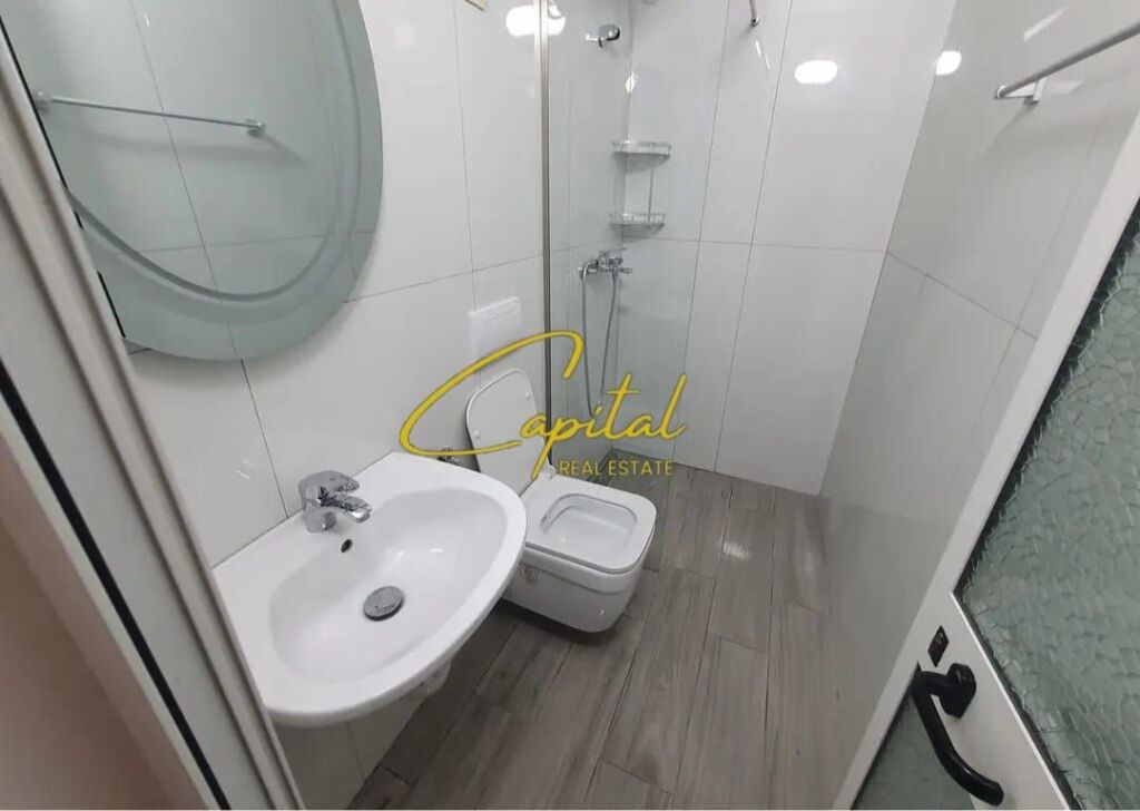 APARTAMENT ME QIRA 1+1 ZOGU I ZI 48.000 LEKE
