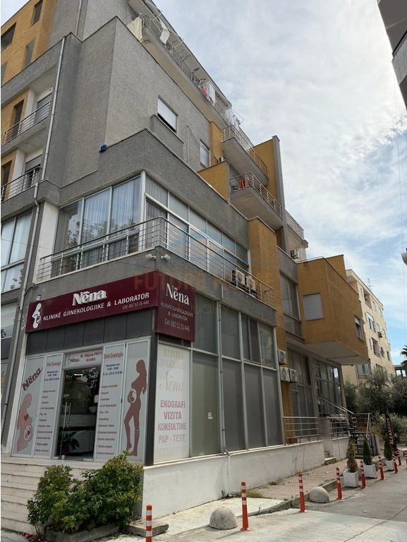Shitet, Apartament 1+1, Colombo, Plazh