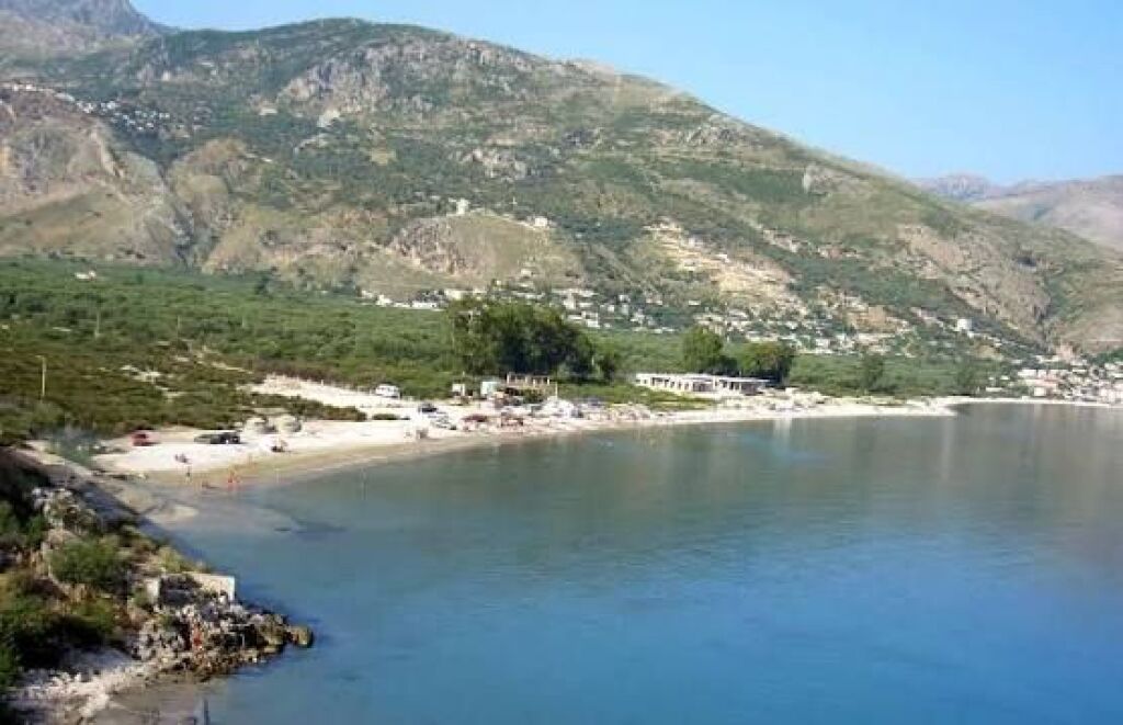 🌿 SHITET TOKË NË QEPARO – MUNDËSI INVESTIMI