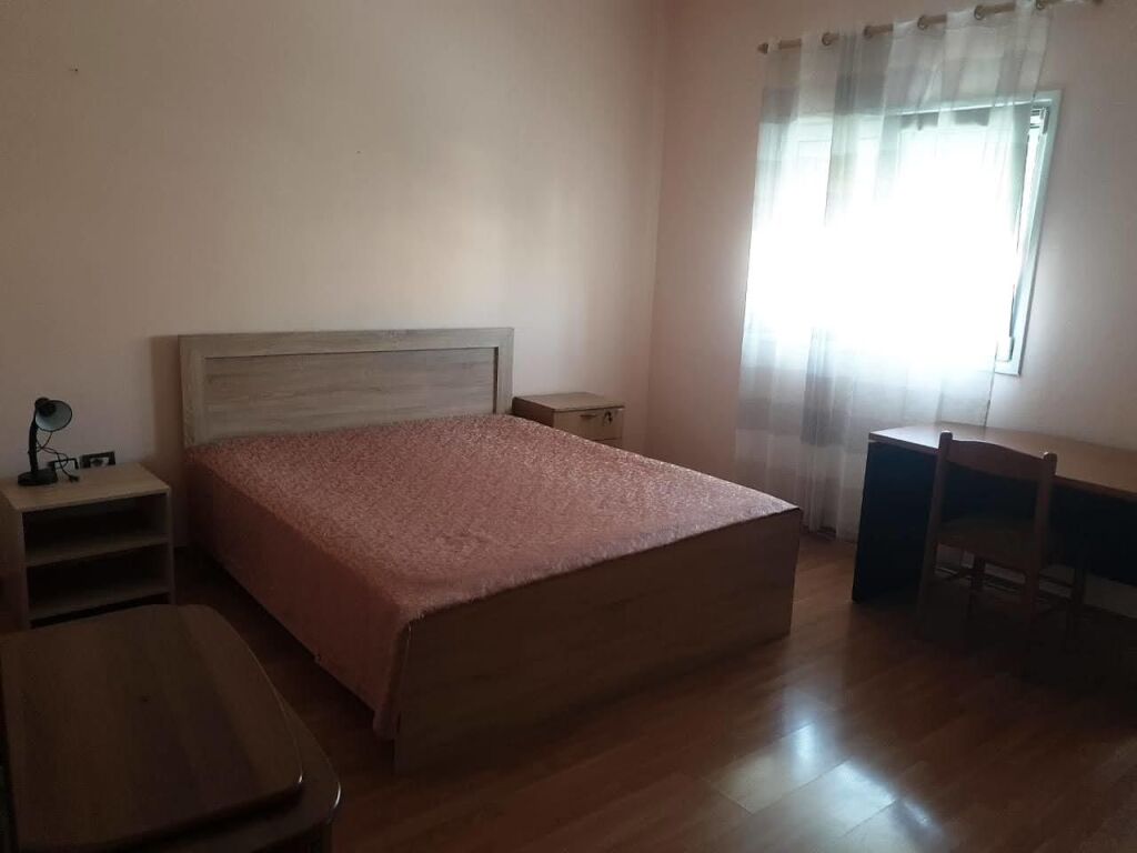 Qera | Apartament 1 + 1 | Rruga Jordan Misja | 450 €/muaj