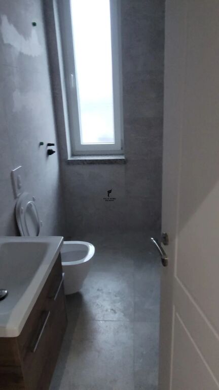 OFFICE FOR RENT 65 M2 DINAMO STADIUM 80,000 LEKE FH-94755