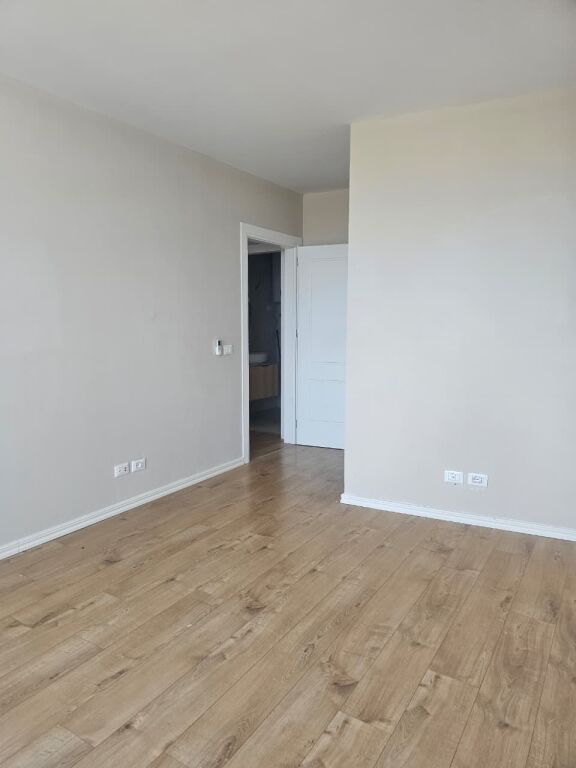 🏢 IN AFFITTO | SPAZIO UFFICIO – LAKE VIEW RESIDENCE