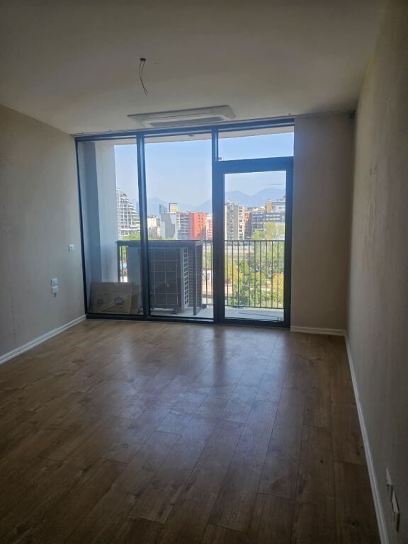 🏢 Office Space for Rent – Lake View Residence