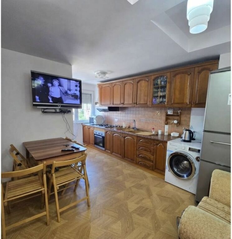 Shitet , Apartament 2+1 , Selite , Tirane