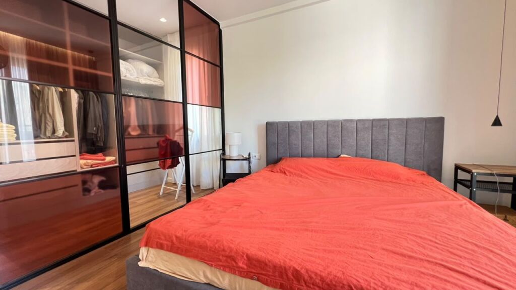 PENTHOUSE PËR SHITJE – KODRA E DIELLIT