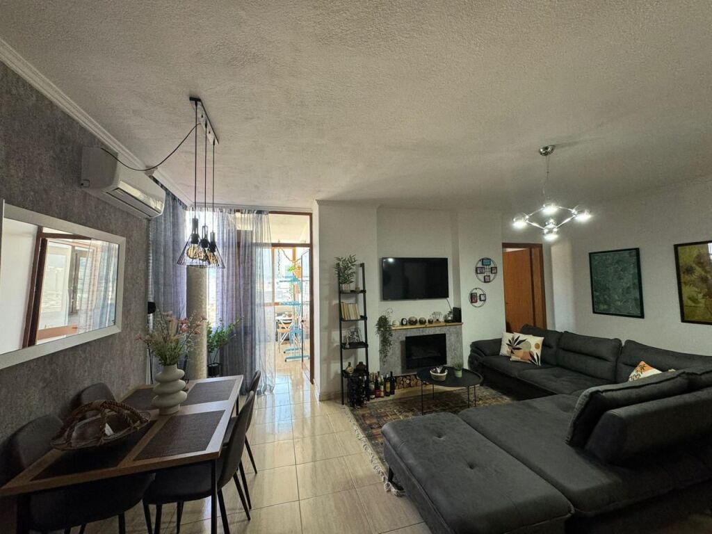 🏡 Appartamento arredato 1+1 in affitto, 11° piano, non ultimo  📍via bogdanve