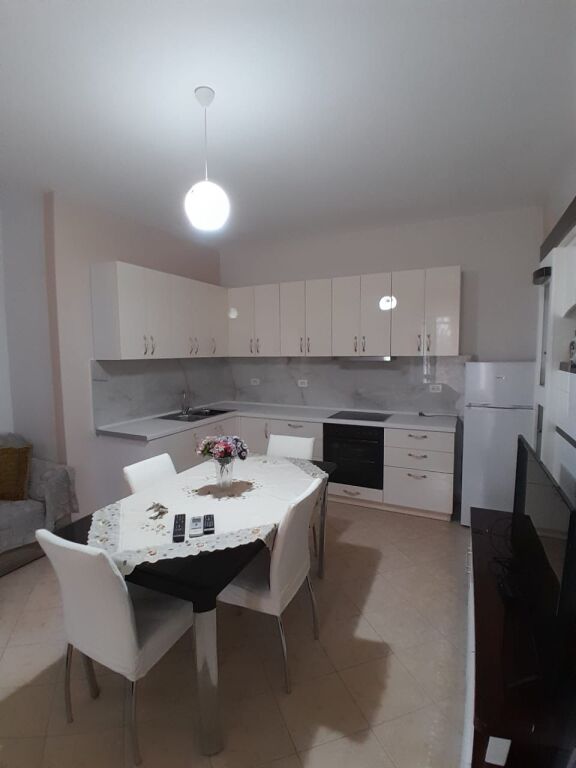 Appartamento 1+1 in affitto ad Astir