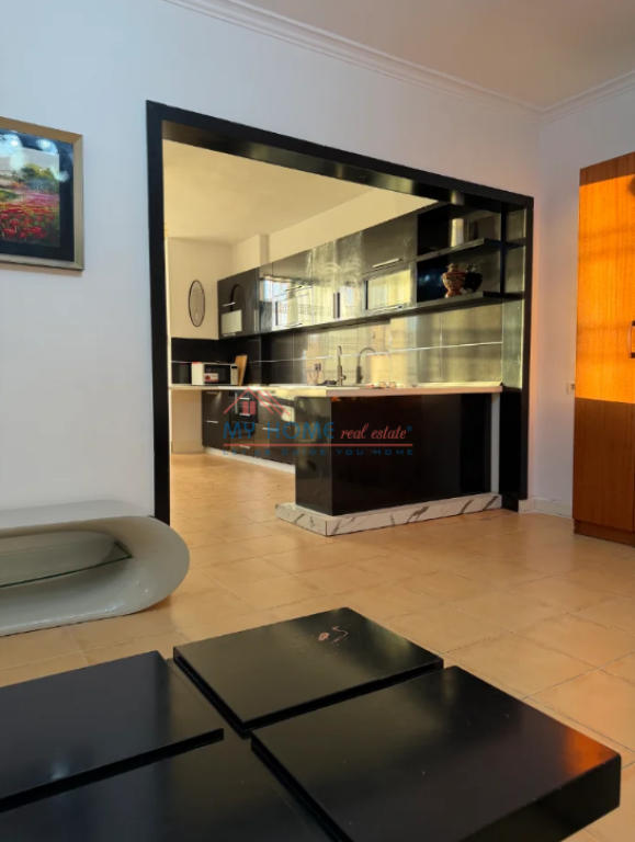 2+1 apartment for rent at Komuna Parisit in Tirana