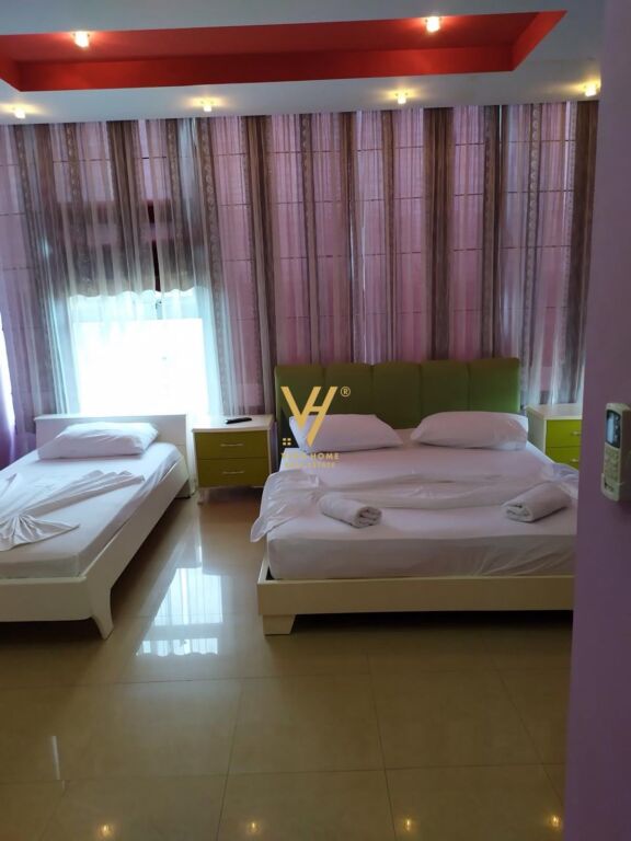 SHITET HOTEL TE AUTOSTRADA LEZHE–TIRANE 670.000 EURO