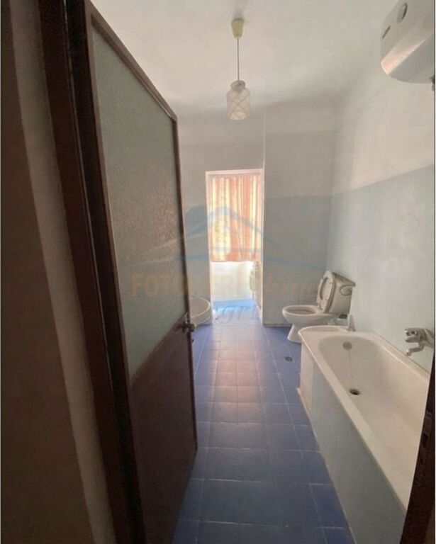Rent, 2+1 Apartment, Behind the American Embassy, Tirana.