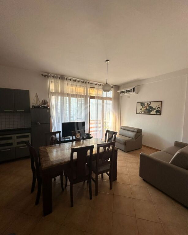 Apartament 2+1 me Qira – Golem