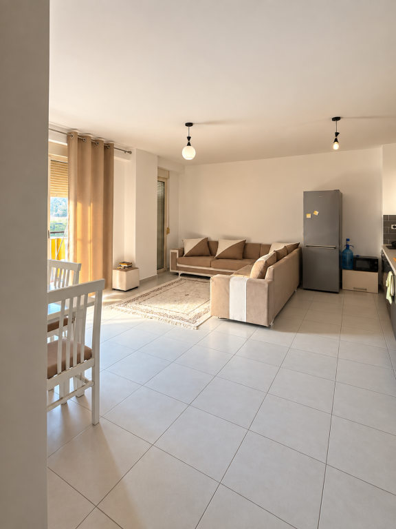 Tirane, in vendita appartamento 2+1+Balcone, 97 m² 125.000 € (Via Aleksander Konda)