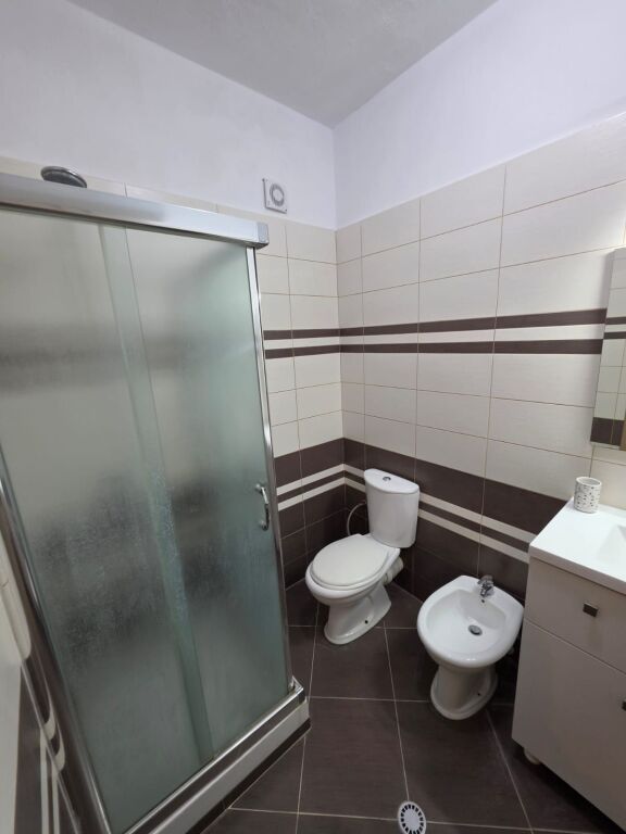 Qera | Apartament 3 + 1 | Materniteti i Ri | 850 €/muaj