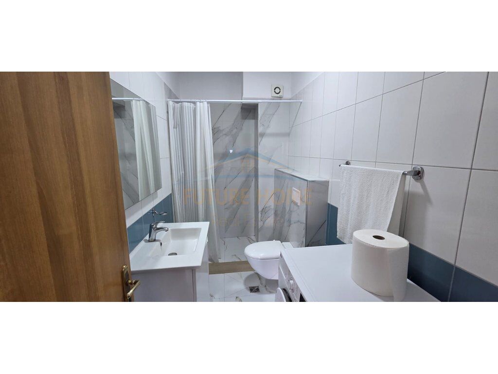 Shitet,Apartament 1+1,Rruga e Ullishtes,Liqeni i Thate,Tirane.
