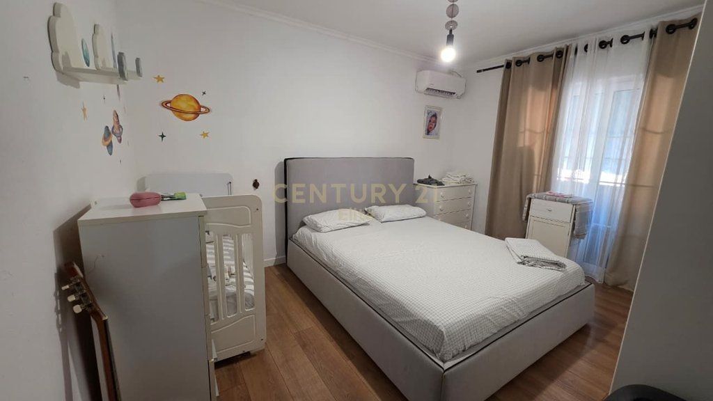 Apartament 1+1 me qira – Xhamllik