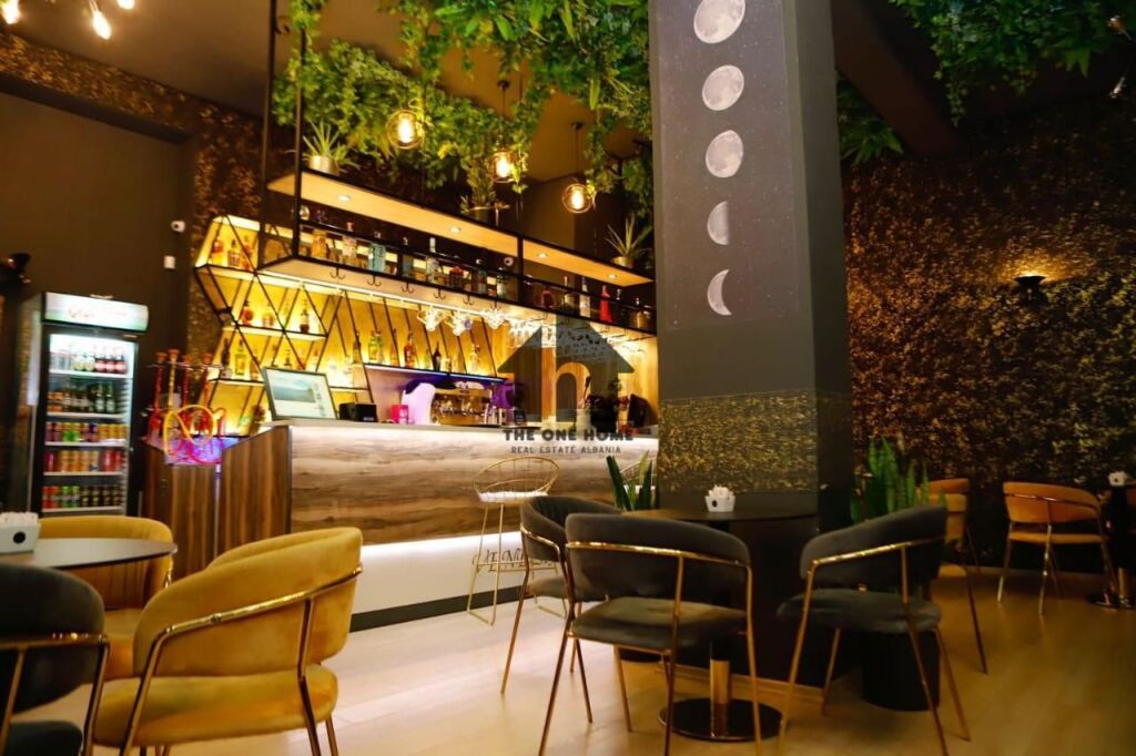 Lounge Shitje - Yzberisht (ne gjendje pune)