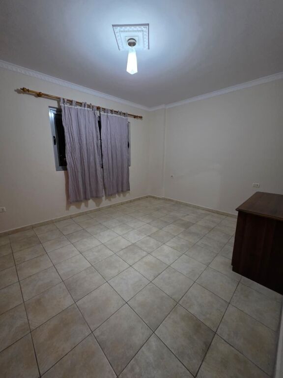 2+1,furnished near the municipality,kristal center,450 thousand leke