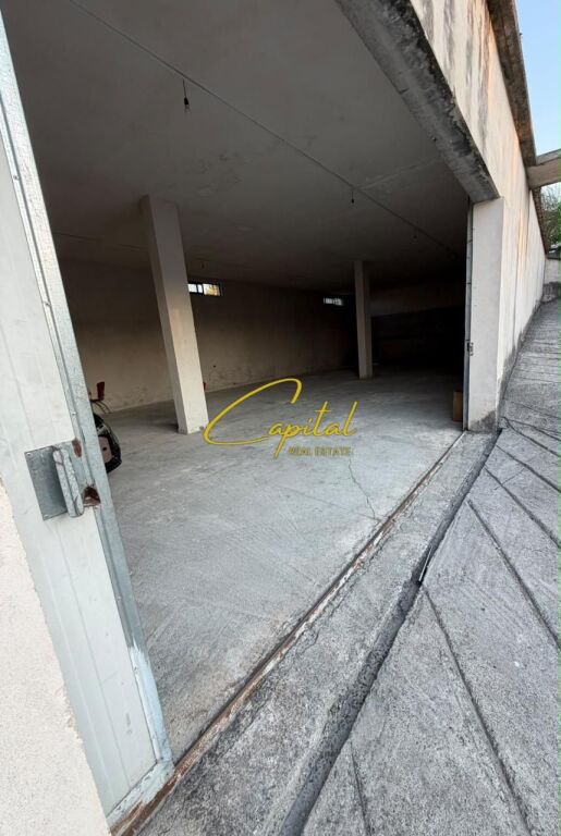 MAGAZZINO IN AFFITTO 250 M2 KASHAR 100.000 LEKE