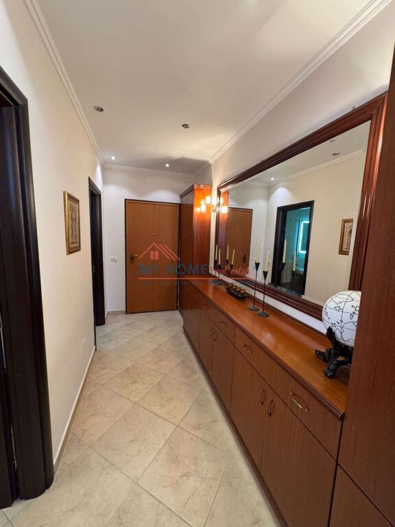 Apartment 2+1 for rent Paris Commune in Tirana