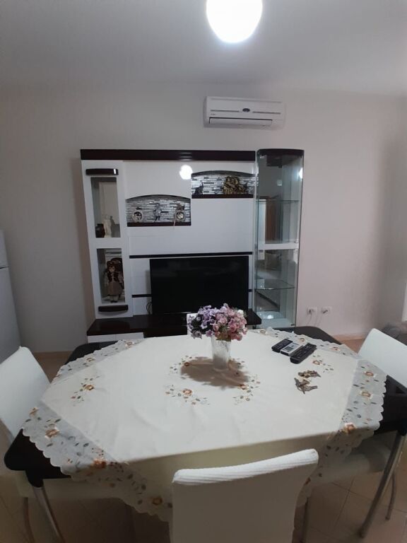 Appartamento 1+1 in affitto ad Astir
