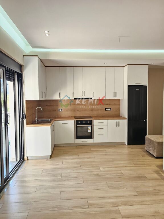 JEPET ME QIRA SUPER APARTAMENT 1+1 – KËNETË, DURRËS