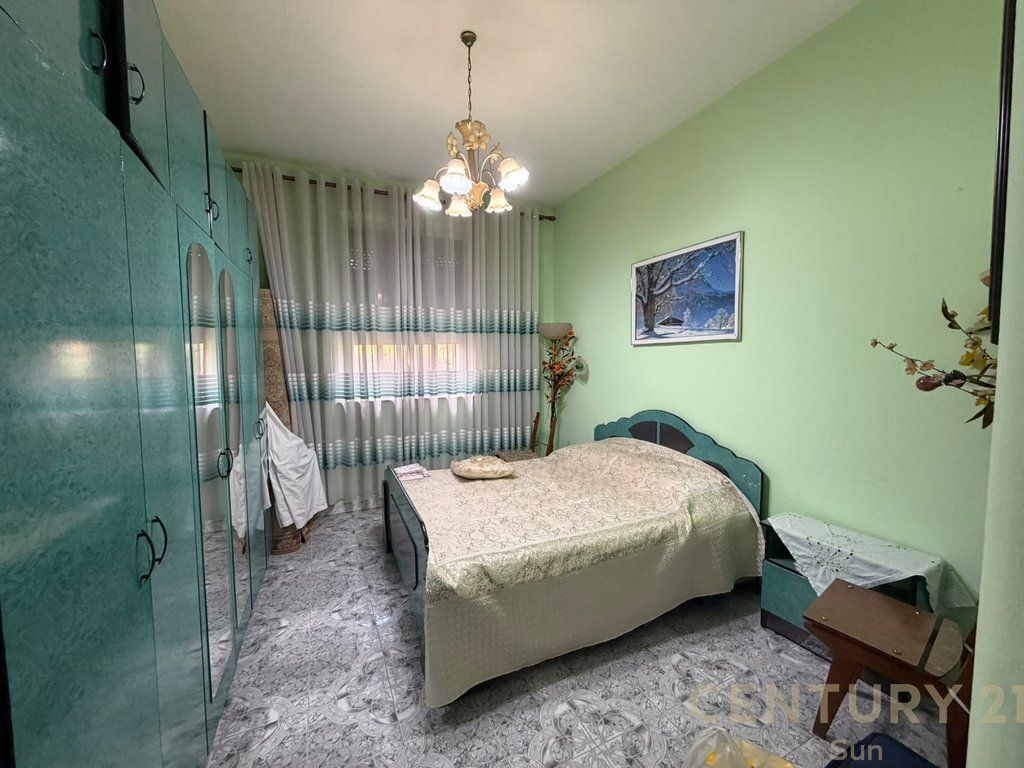Apartment 2+1+post For Rent in Laprakë