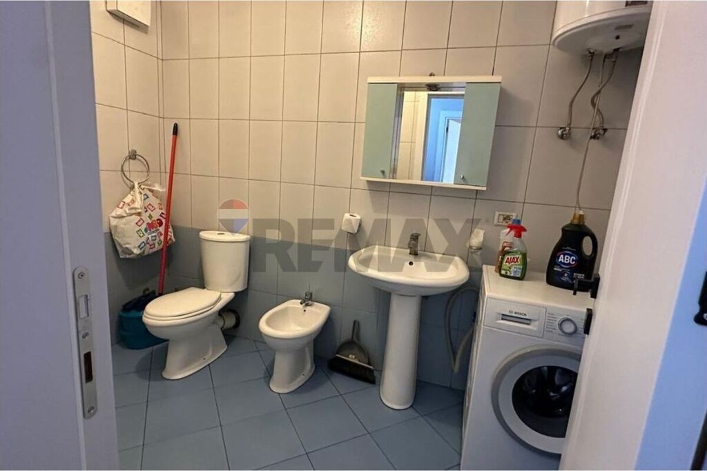 🏡Apartament- Per Qira - Rruga Jordan Misja, Tirane