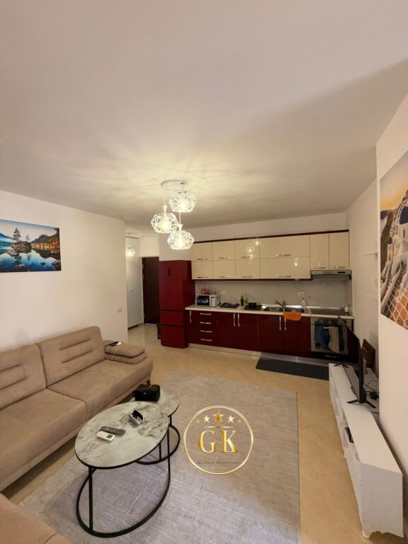 SHITET APARTAMENT 1+1 SHKEMBI KAVAJES
