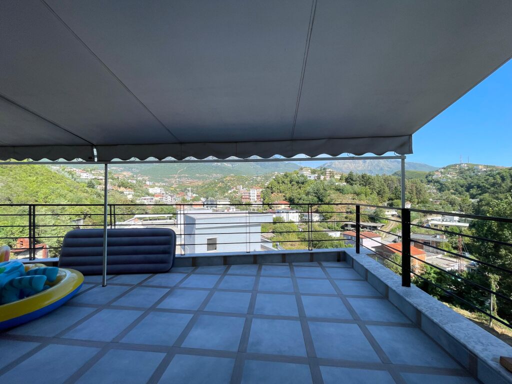 Apartament 2+1 per qira ne Shkoze