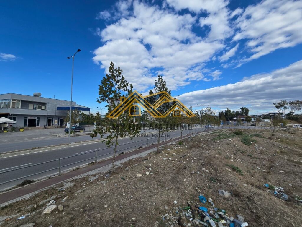 SHITET TOKE TRUALL SPITALLE DURRES BUZE RRUGES