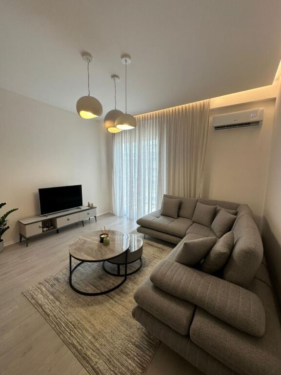 Rent Apartment 2+1 Concord Center On 5 MAY Street