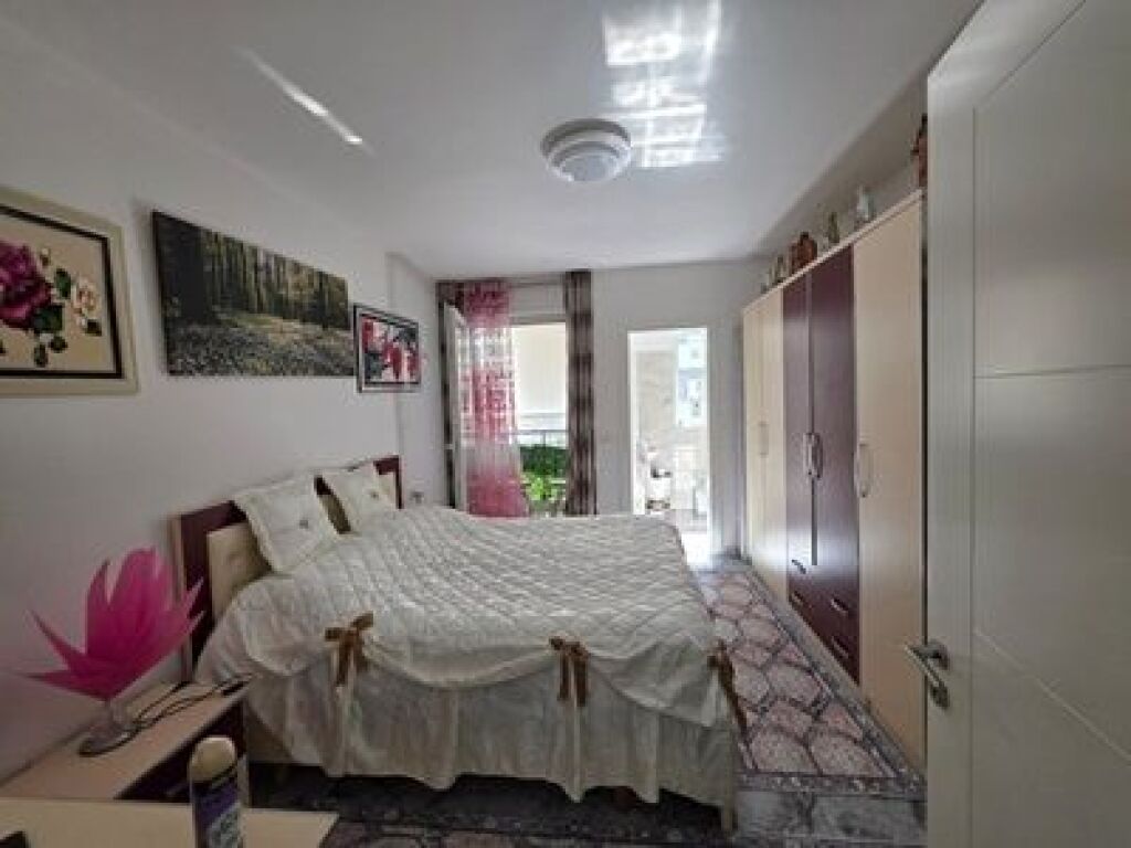 🏢 SHITET APARTAMENT 1+1 – LEZHË
