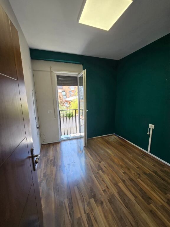Affitto | Ambjent Biznesi | 21 Dhjetori | 1300 €/mese