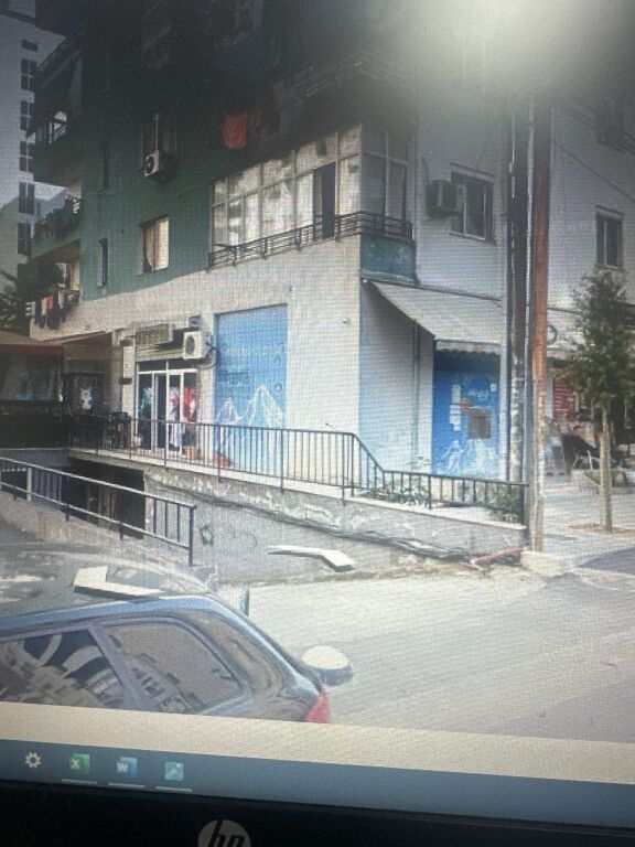Negozio in vendita a Yzberisht